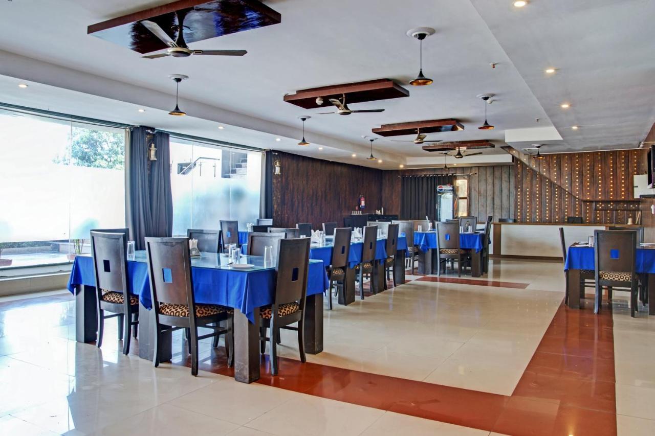Oyo 62241 Swastik Garden Hotel Dhāmpur Eksteriør billede