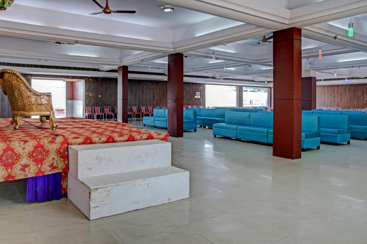 Oyo 62241 Swastik Garden Hotel Dhāmpur Eksteriør billede
